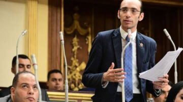 النائب محمد عبد العزيز يرفض اقتراح الميزانية: كل مولود جديد هذا العام يتحمل دينًا قدره 41 ألف جنيه.