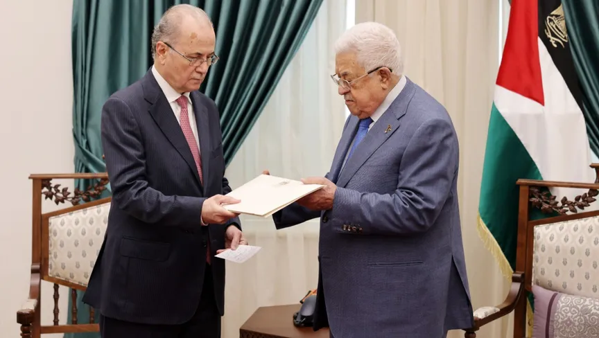 تمهيدًا لإدارتها قطاع غزة.. الاتحاد الأوروبي يدعم السلطة الفلسطينية بـ 1.6 مليار يورو تمهيدًا لإدارتها قطاع غزة.. الاتحاد الأوروبي يدعم السلطة الفلسطينية بـ 1.6 مليار يورو