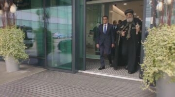 البابا تواضروس الثاني يصل إلى بولندا في زيارة رعوية لوسط أوروبا