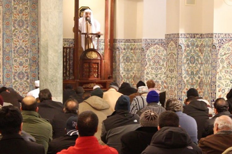إذا استنار العقل بالعلم أنار الدنيا.. ننشر نص خطبة الجمعة المقبلة إذا استنار العقل بالعلم أنار الدنيا.. ننشر نص خطبة الجمعة المقبلة