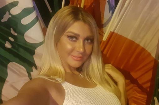 نقابة الموسيقيين تقرر إيقاف تصريح اللبنانية نانيتا لخروجها عن الذوق العام