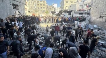 إسرائيل تقتل 25 فلسطينيا بقصف على غزة بينهم 10 من عائلة واحدة