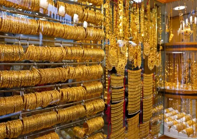 تحرك حكومي لتطوير صناعة الذهب في مصر وتعزيز الرقابة لحماية حقوق المستهلكين تحرك حكومي لتطوير صناعة الذهب في مصر وتعزيز الرقابة لحماية حقوق المستهلكين