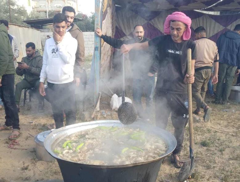 مآدب الأفراح عادة سيناوية باهضة التكاليف