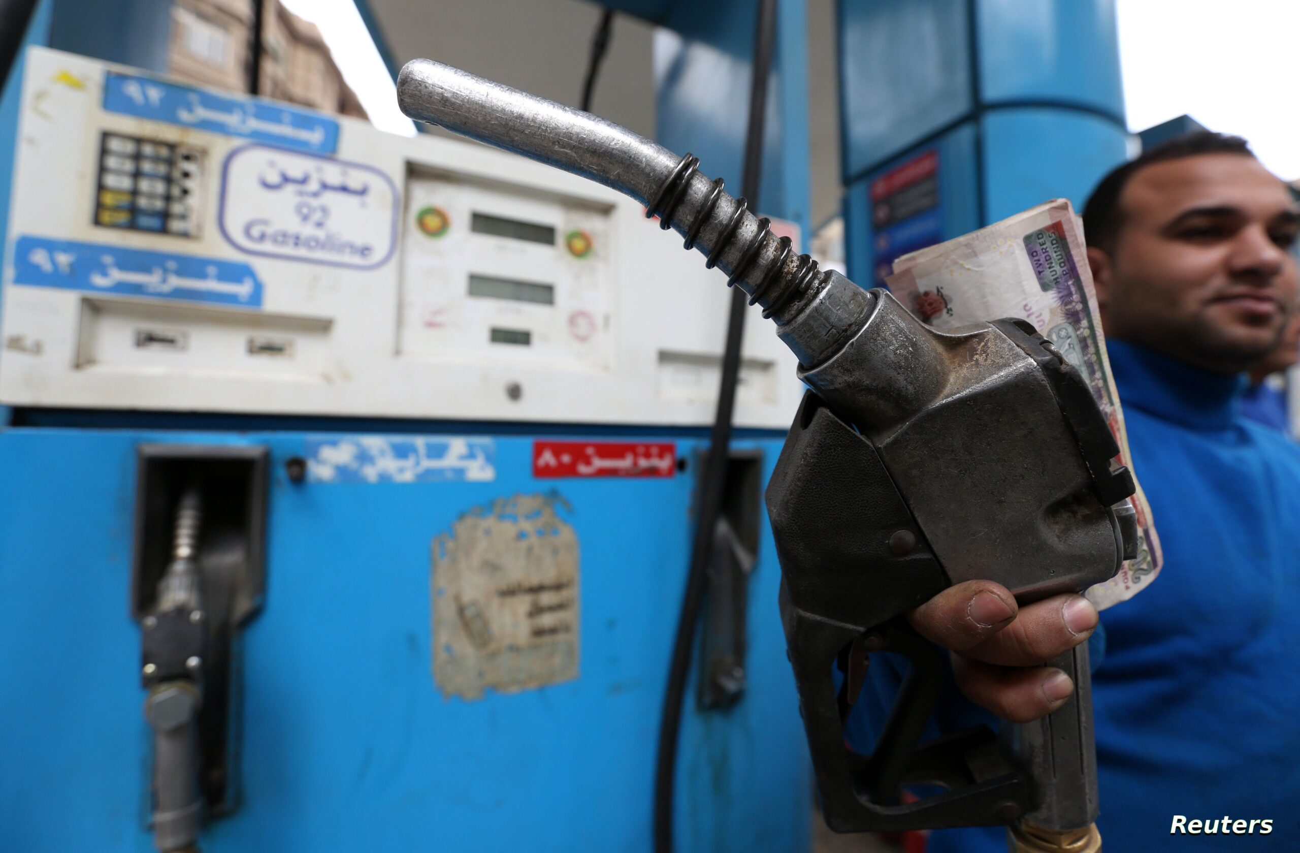 سعر لتر السولار اليوم الجمعة 11-4-2025 بعد الزيادة الجديدة وسعر لتر البنزين سعر لتر السولار اليوم الجمعة 11-4-2025 بعد الزيادة الجديدة وسعر لتر البنزين