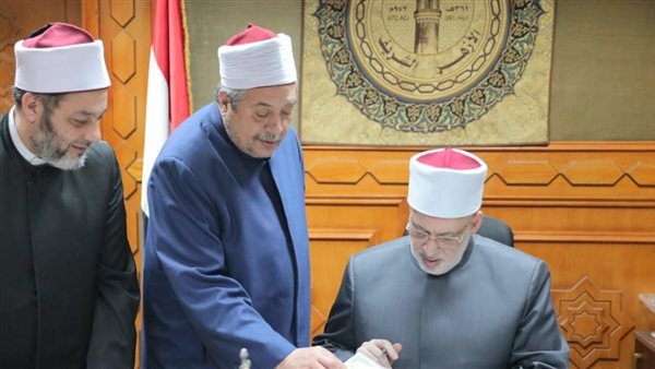 وكيل الأزهر يعتمد نتيجة مسابقة الأزهر السنوية لحفظ القرآن