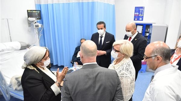 وزير الصحة: افتتاح أول فرع خارجي للمعهد القومي الفرنسي للأورام بمستشفى دار السلام هرمل وزير الصحة: افتتاح أول فرع خارجي للمعهد القومي الفرنسي للأورام بمستشفى دار السلام هرمل
