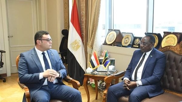 وزير الإسكان وسفير تنزانيا يبحثان تعزيز فرص ومجالات التعاون وزير الإسكان وسفير تنزانيا يبحثان تعزيز فرص ومجالات التعاون