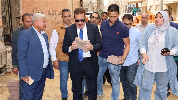 محافظ المنوفية يتفقد مشروعات الرصف والتطوير بقويسنا باستثمارات تقارب الـ 52 مليون جنيه محافظ المنوفية يتفقد مشروعات الرصف والتطوير بقويسنا باستثمارات تقارب الـ 52 مليون جنيه