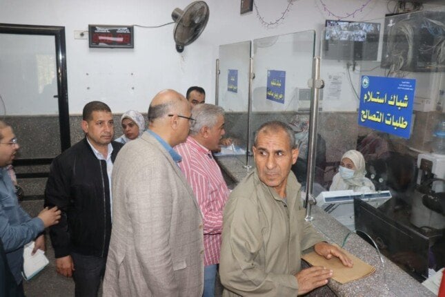 محافظ القليوبية يُفعّل مبادرة تطوير المراكز التكنولوجية بالقناطر الخيرية لخدمة المواطنين محافظ القليوبية يُفعّل مبادرة تطوير المراكز التكنولوجية بالقناطر الخيرية لخدمة المواطنين