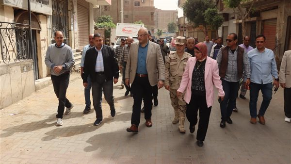 بالصور.. محافظ القليوبية يتابع رصف الطرق بقليوب والقناطر الخيرية بالصور.. محافظ القليوبية يتابع رصف الطرق بقليوب والقناطر الخيرية