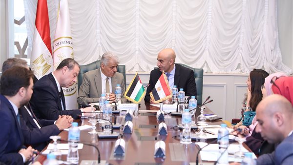 تفاصيل لقاء وزير التعليم بنظيره الفلسطيني تفاصيل لقاء وزير التعليم بنظيره الفلسطيني