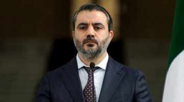 وزير الخارجية السوري يعلن إعادة هيكلة سفارات سوريا