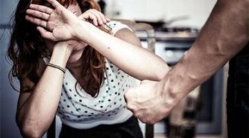 التحريات في تعدي شخص على فتاة وتصويرها داخل سيارة بكفر الدوار: "قالها لما أعوزك هجيبك"