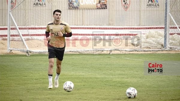 بعد استبعاده من القائمة.. زيزو يُغادر مران مستبعدي الزمالك من مواجهة ستيلينبوش بعد استبعاده من القائمة.. زيزو يُغادر مران مستبعدي الزمالك من مواجهة ستيلينبوش