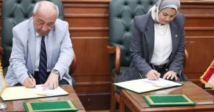 توقيع بروتوكولي تعاون بين نقابة المهندسين والمقاولون العرب في التشييد والإدارة توقيع بروتوكولي تعاون بين نقابة المهندسين والمقاولون العرب في التشييد والإدارة
