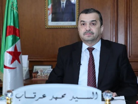 الجزائر تبحث مد كابل بحري لنقل الكهرباء إلى إيطاليا بقدرة 2000 ميغاواط الجزائر تبحث مد كابل بحري لنقل الكهرباء إلى إيطاليا بقدرة 2000 ميغاواط