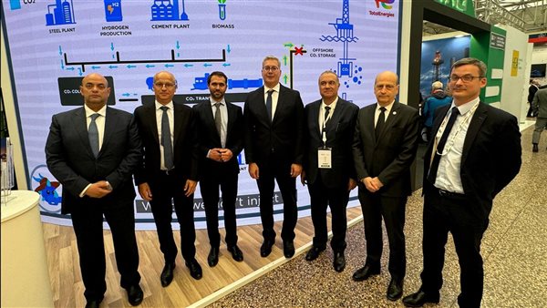 وزير البترول يلتقي وفد شركة توتال انيرجيز علي هامش فعاليات مؤتمر OMC Med Energy 2025 وزير البترول يلتقي وفد شركة توتال انيرجيز علي هامش فعاليات مؤتمر OMC Med Energy 2025