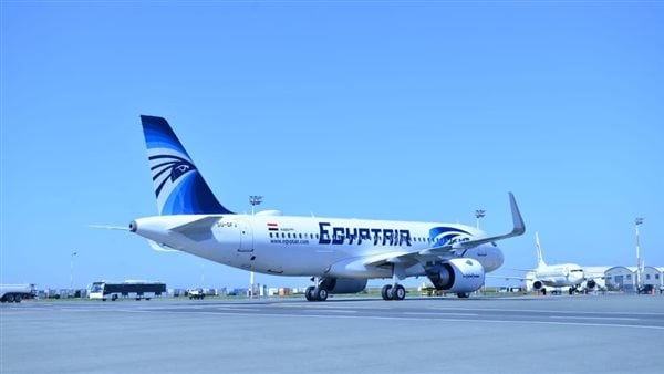 مصر للطيران تلغي 4 رحلات من وإلى أثينا بسبب إضراب بمطار العاصمة اليونانية مصر للطيران تلغي 4 رحلات من وإلى أثينا بسبب إضراب بمطار العاصمة اليونانية