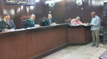 عايز 10 آلاف جنيه.. السجن 5 سنوات لشاب هدد ربة منزل بنشر صور خادشة لها بقنا