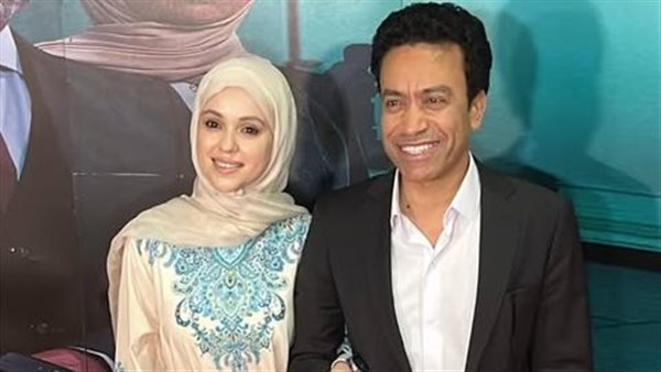 سامح حسين وزوجته في حضرة «استنساخ».. صور