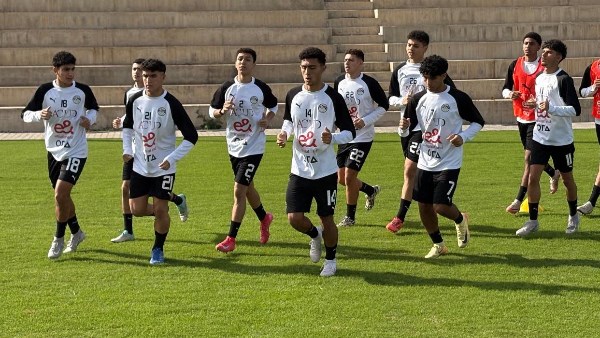 المنتخب الوطني تحت 17 عاما يستأنف تدريباته استعداداً لمباراة أنجولا المنتخب الوطني تحت 17 عاما يستأنف تدريباته استعداداً لمباراة أنجولا