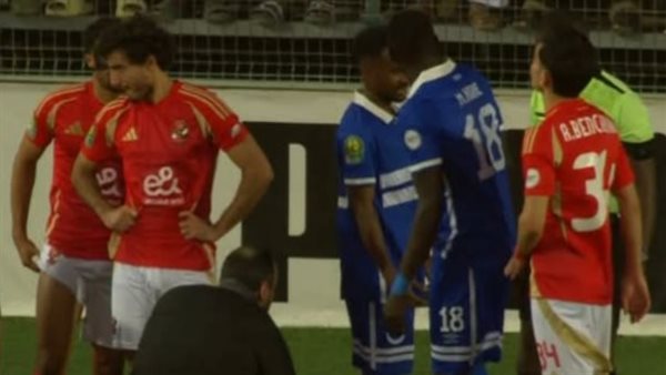 شوط سلبي بين الأهلي والهلال السوداني بإياب ربع نهائي دوري أبطال أفريقيا شوط سلبي بين الأهلي والهلال السوداني بإياب ربع نهائي دوري أبطال أفريقيا