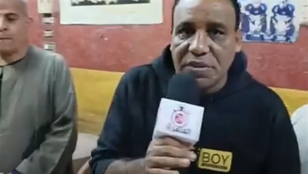 أصدقاء وجيران زيزو بمسقط رأسه في المنيا: حقه يأمن مستقبله.. واللاعب مكسب كبير للأهلي وخسارة للزمالك| بث مباشر أصدقاء وجيران زيزو بمسقط رأسه في المنيا: حقه يأمن مستقبله.. واللاعب مكسب كبير للأهلي وخسارة للزمالك| بث مباشر