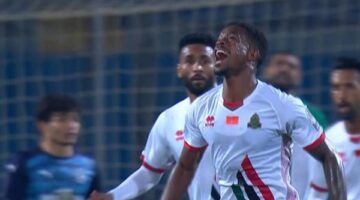 دوري أبطال إفريقيا .. تقدم الجيش الملكي أمام بيراميدز بالشوط الأول