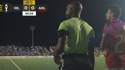طاهر محمد طاهر يعود للمشاركة مع الأهلي بعد غياب طويل بسبب الإصابة طاهر محمد طاهر يعود للمشاركة مع الأهلي بعد غياب طويل بسبب الإصابة