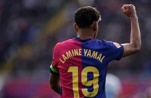 مانشستر سيتي يجهز عرضا خرافيا لضم نجم برشلونة مانشستر سيتي يجهز عرضا خرافيا لضم نجم برشلونة