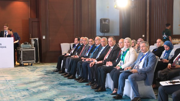 ملتقى الجامعات المصرية الفرنسية.. عقد جلسة نقاشية حول تعزيز قدرات البحث العلمي والابتكار من خلال الشراكات ملتقى الجامعات المصرية الفرنسية.. عقد جلسة نقاشية حول تعزيز قدرات البحث العلمي والابتكار من خلال الشراكات