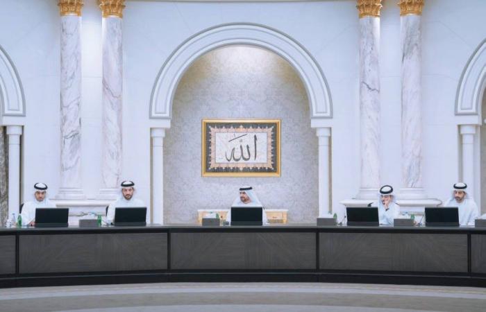 «تنفيذي الشارقة» يتابع الخطط التطويرية لتعزيز جودة الخدمات بالإمارة «تنفيذي الشارقة» يتابع الخطط التطويرية لتعزيز جودة الخدمات بالإمارة