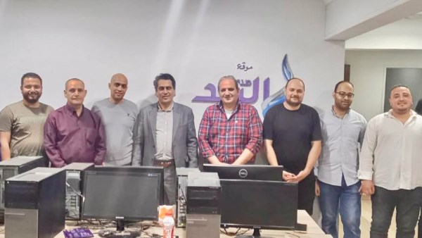 أيمن عبدالمجيد يستعرض برنامجه الانتخابي في «صدى البلد».. ويشكر طه جبريل لحفاوة الاستقبال|صور أيمن عبدالمجيد يستعرض برنامجه الانتخابي في «صدى البلد».. ويشكر طه جبريل لحفاوة الاستقبال|صور