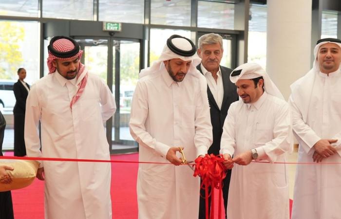 وزير الصحة العامة يفتتح مستشفى الفنون الجراحية وزير الصحة العامة يفتتح مستشفى الفنون الجراحية