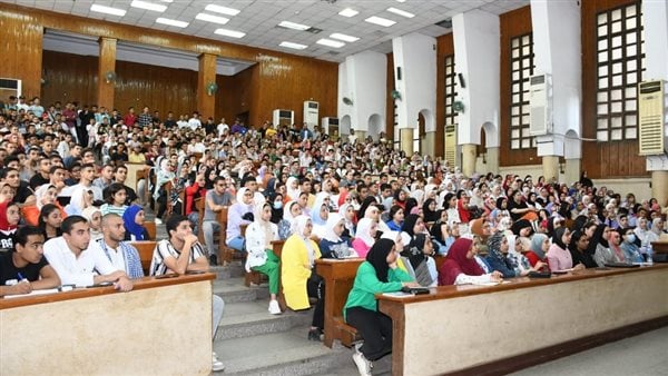 موعد انتهاء الترم الثاني 2025 لطلاب الجامعات