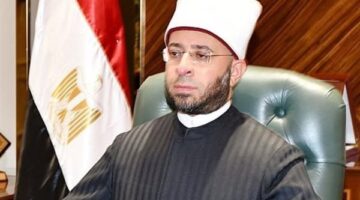 وزير الأوقاف محذرًا: المحتالون يستخدمون المنصات والتطبيقات الرقمية لأكل أموال الناس بالباطل