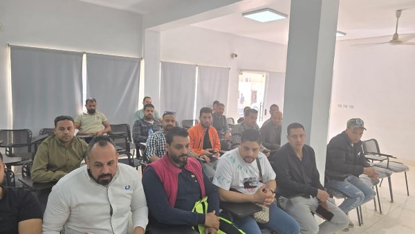 بدء اختبارات العمال المُرشحين للعمل بشركة مقاولات بالإمارات براتب 2000 درهم بدء اختبارات العمال المُرشحين للعمل بشركة مقاولات بالإمارات براتب 2000 درهم