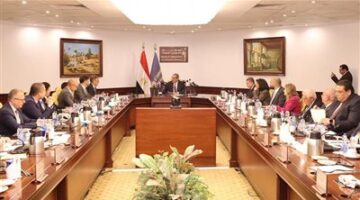 وزير الاتصالات: نحرص على توسيع آفاق التعاون مع الشركات الفرنسية فى مختلف مجالات قطاع الاتصالات وتكنولوجيا المعلومات