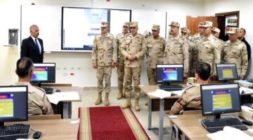 رئيس الأركان يتفقد الأكاديمية العسكرية للدراسات العليا والإستراتيجية