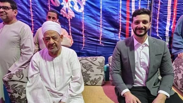 شيخ الأزهر يحتفل بخطوبة حفيدته في أجواء مبهجة بالأقصر شيخ الأزهر يحتفل بخطوبة حفيدته في أجواء مبهجة بالأقصر