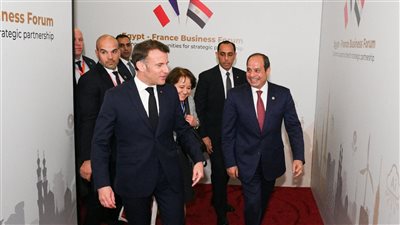 وكيل«عربية النواب»: زيارة ماكرون لمصر تعكس تُعزز جهود السلام في الشرق الأوسط.. ويؤكد: مصر ستظل طرفا فاعلا في معادلة السلام بالمنطقة وكيل«عربية النواب»: زيارة ماكرون لمصر تعكس تُعزز جهود السلام في الشرق الأوسط.. ويؤكد: مصر ستظل طرفا فاعلا في معادلة السلام بالمنطقة