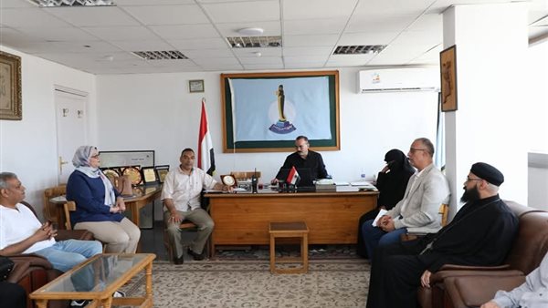 البحر الأحمر تناقش التجهيزات النهائية لحفل تكريم الأم المثالية بالمحافظة لعام 2025 البحر الأحمر تناقش التجهيزات النهائية لحفل تكريم الأم المثالية بالمحافظة لعام 2025