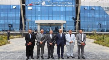 جامعة أسيوط توقع 3 اتفاقيات مع وكالة الفضاء المصرية لتعزيز قدرات الطلاب في الفضاء والتكنولوجيا