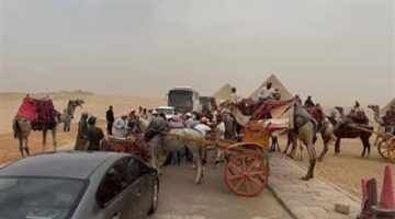 طلب إحاطة بالبرلمان بسبب أزمة طريق الأهرامات الجديد: فوضى تسيء لصورة مصر أمام العالم