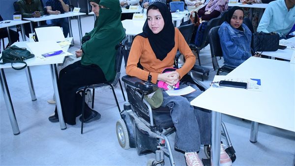 ورشة تدريبية بجامعة سوهاج لتعليم لغة الإشارة ودعم ذوي الإعاقة ورشة تدريبية بجامعة سوهاج لتعليم لغة الإشارة ودعم ذوي الإعاقة