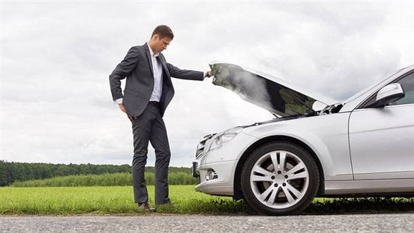 8 أسباب وراء ارتفاع درجة حرارة محرك السيارة.. تعرف عليها 8 أسباب وراء ارتفاع درجة حرارة محرك السيارة.. تعرف عليها