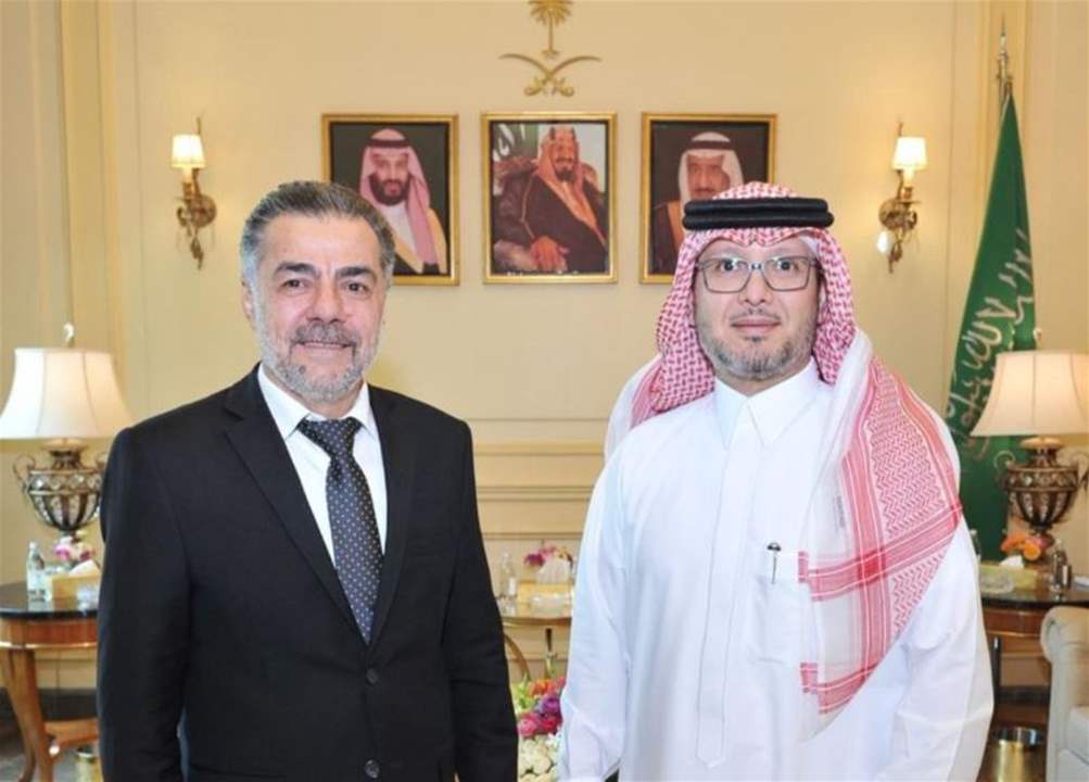 سفير السعودية وليد بخاري يستقبل النائب عبد العزيز الصمد