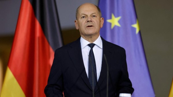 المستشار الألماني: نحتاج إلى رد أوروبي مشترك على الرسوم الجمركية الأمريكية والصينية المستشار الألماني: نحتاج إلى رد أوروبي مشترك على الرسوم الجمركية الأمريكية والصينية