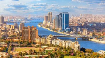 مصر تفتح أبواب الاستثمار: طرح شركات تابعة للجيش في البورصة ضمن خطة لتوسيع دور القطاع الخاص